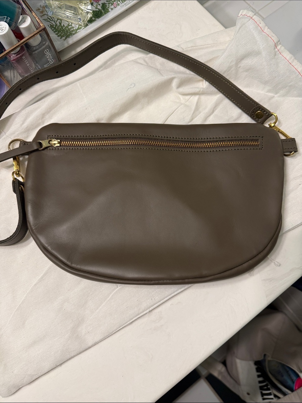 NEW Abby Alley the Big Sling Bag Mocha Leather Crossbody Bag